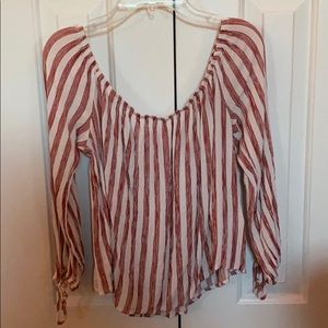 CUTE OFF THE SHOULDER TOP